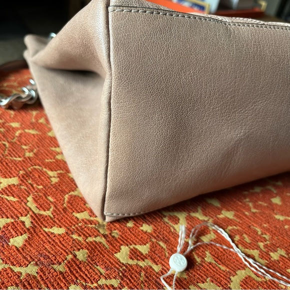 Tory Burch Fleming Tote in Neutral Distressed Leather - Picture 8 of 16